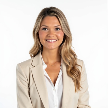 Headshot of Ally Lancaster