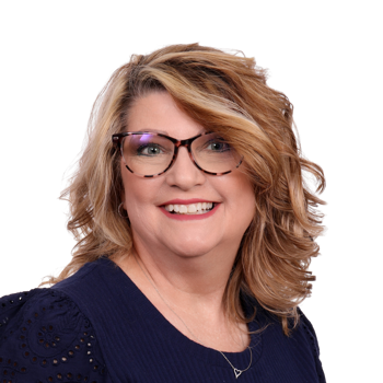 Headshot of Trisha Spray