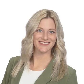 Headshot of Kelsey Downtown